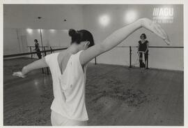 Ensayo de obra "Entre Sueños" dirgida por Varela.